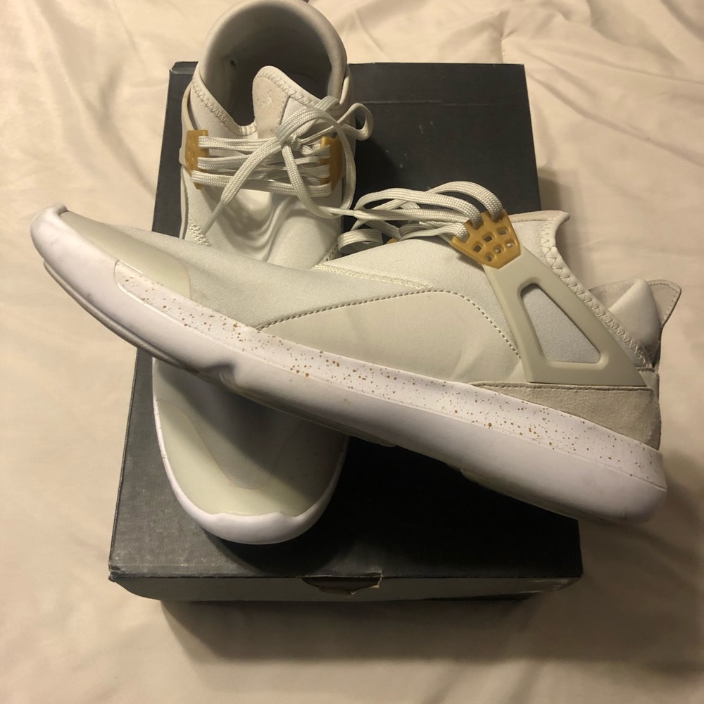Jordan fly 89